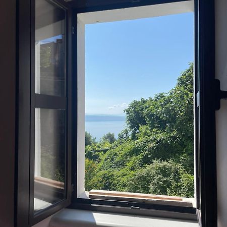 Crveni Apartman Cres Esterno foto