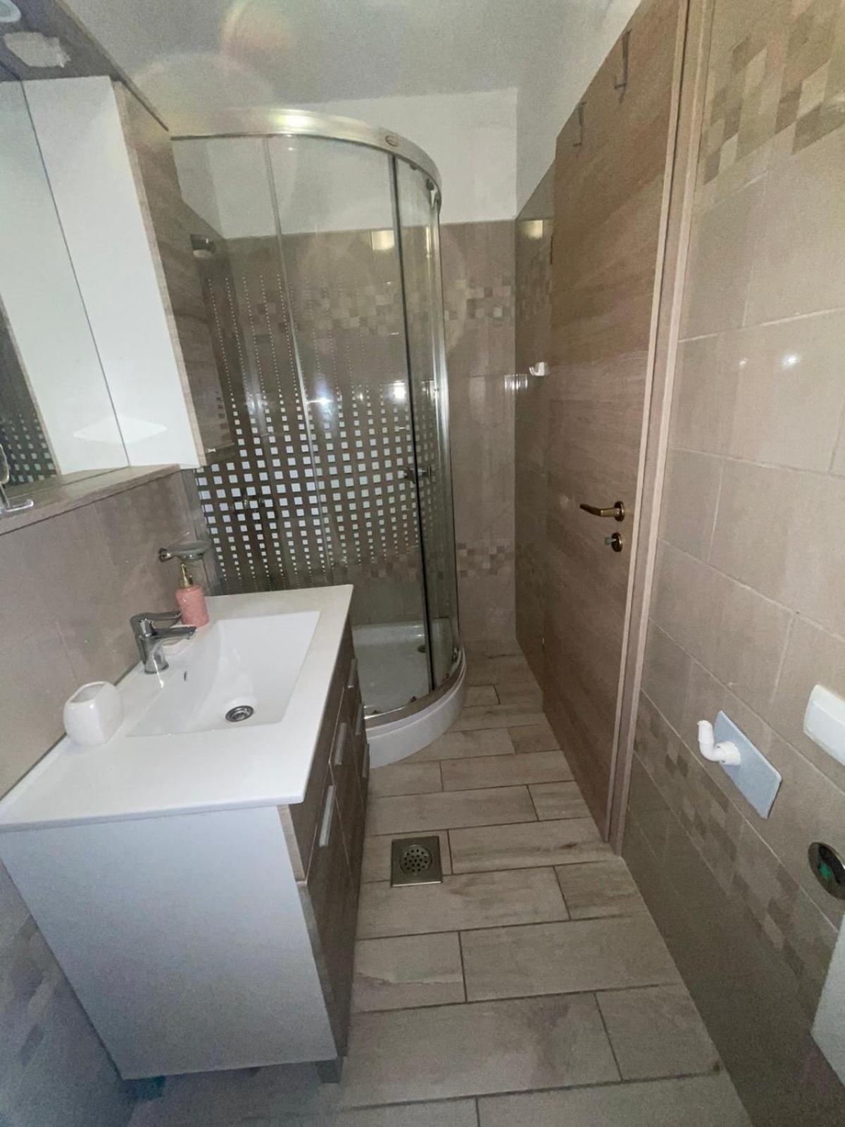 Crveni Apartman Cres Esterno foto